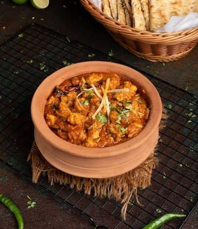 Peshwari murg matka