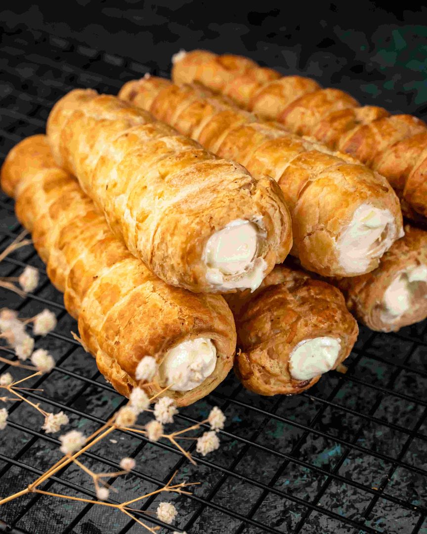 Cream Rolls