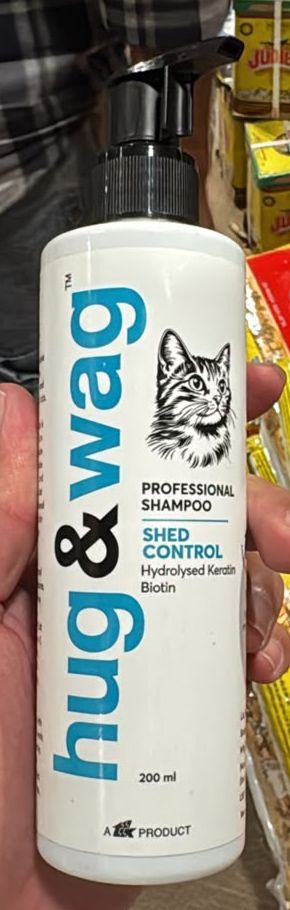 Hug N Wag Shed Control