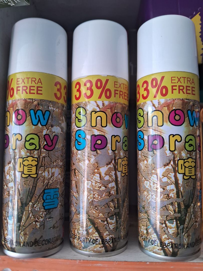Snow spary