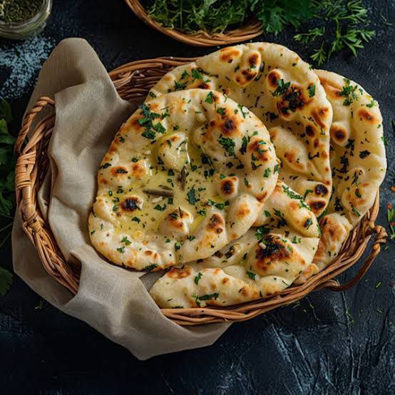 Garlic naan