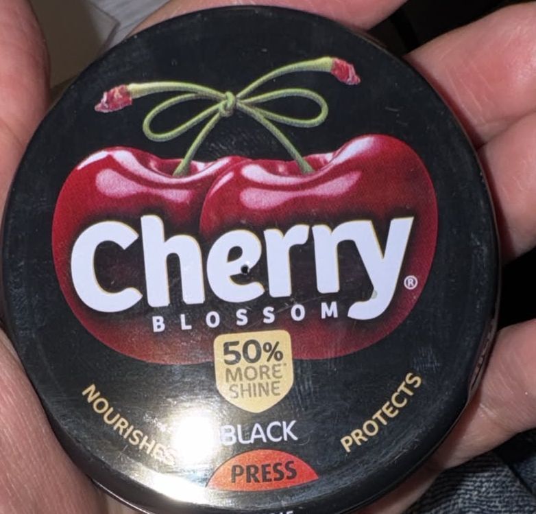 Black shoe Polish (Cherry Blossom) 40 gms