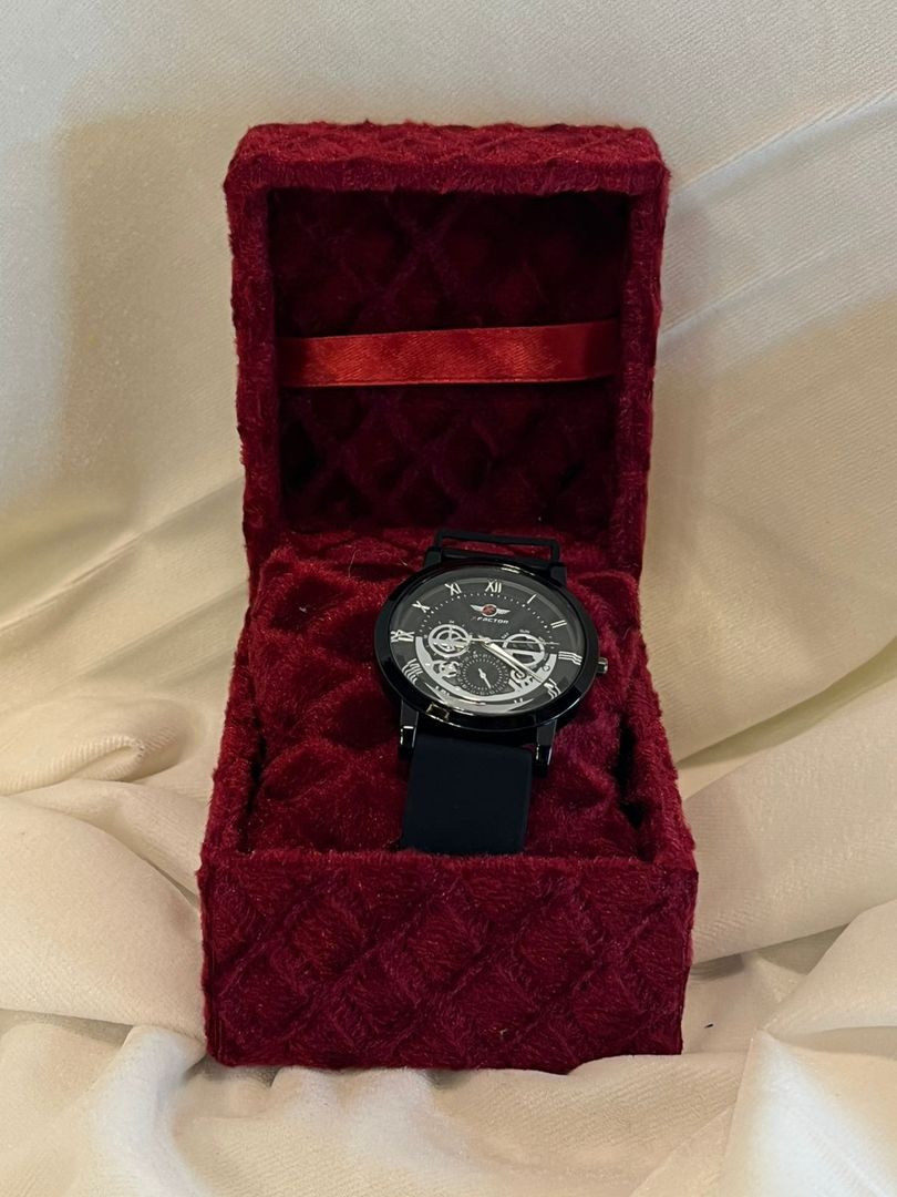 Men's fashion watch