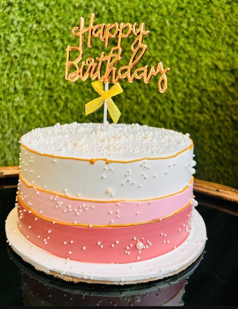 Birthday cake-white