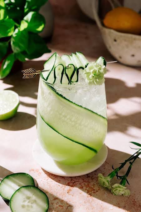 Green apple mojito