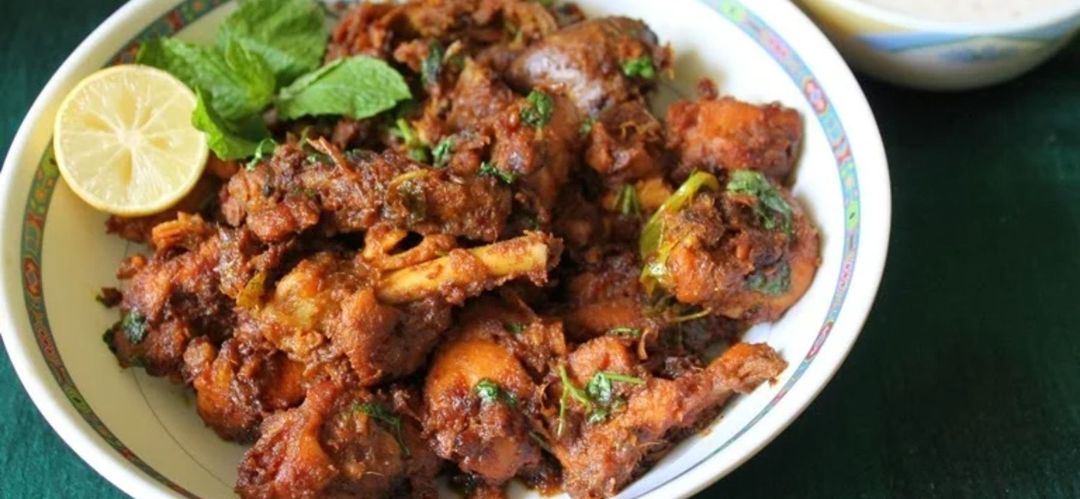 Fried chicken with Onions