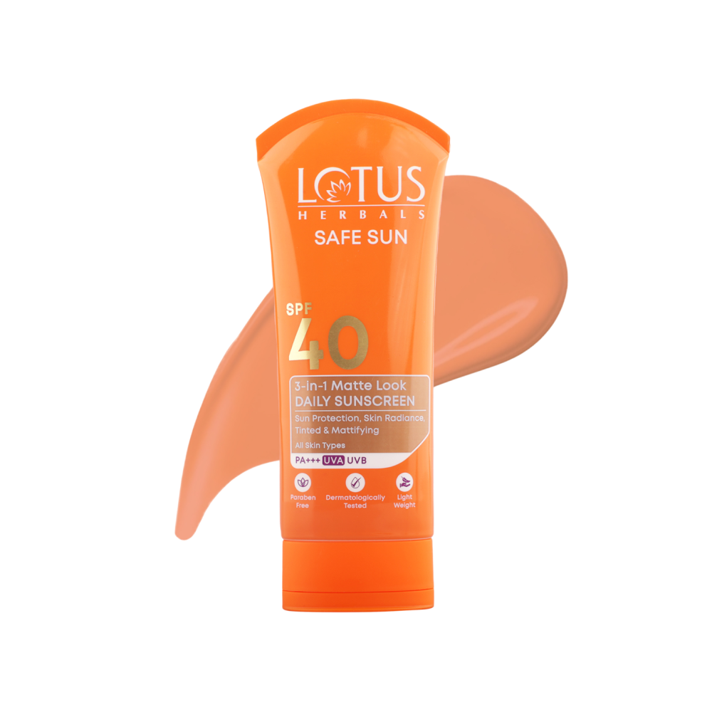 Lotus Herbals Safe Sun 3-In-1 Matte-Look Daily Sunscreen (SPF 40 PA+++)